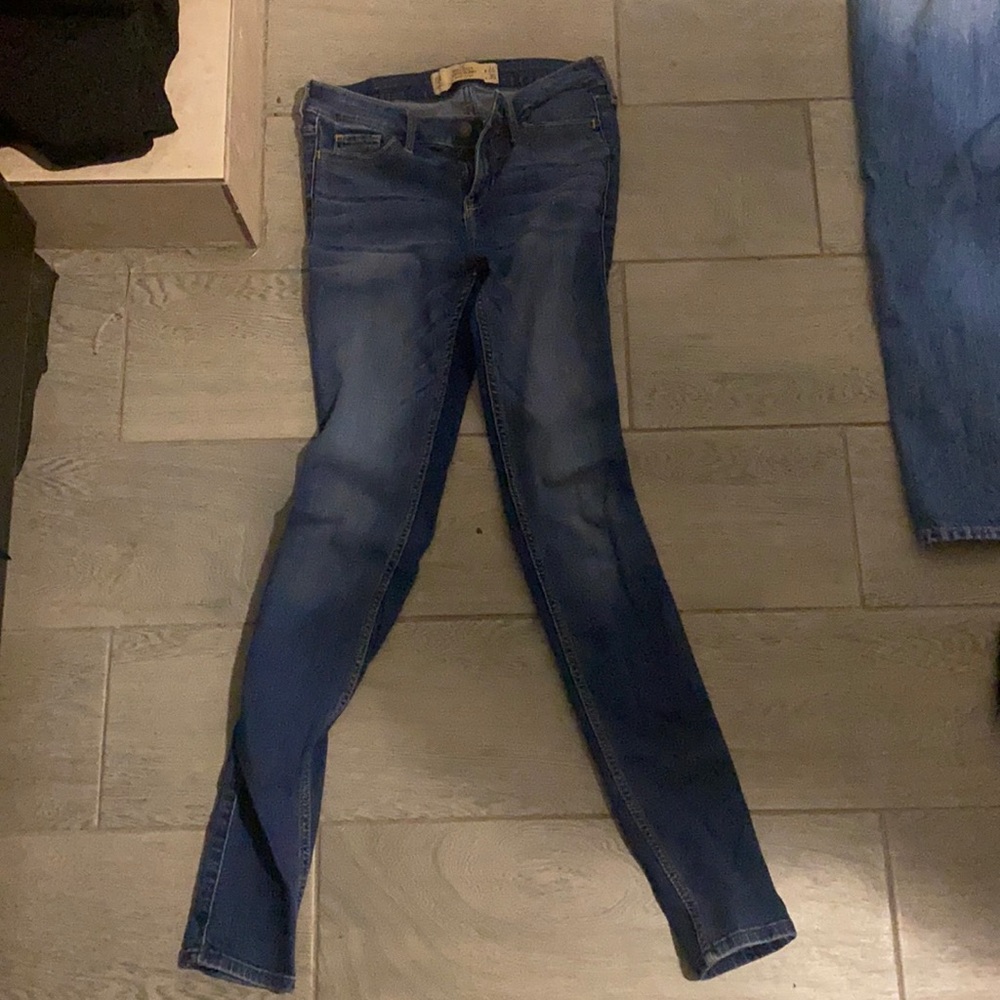 Hollister jeans